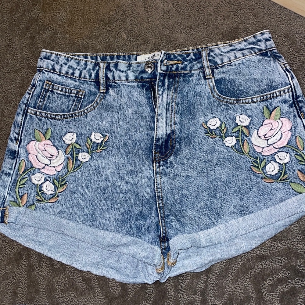 embroidered acid wash jeans shorts